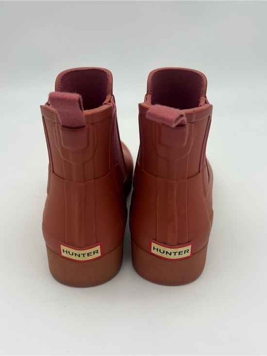 Hunter Shoes - Hunter Women's Chelsea Rain Boots Rust Red refined size 6 short shoes slip on